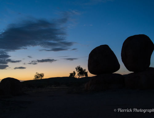 Les oeufs géants Devils Marbles alias Karlu Karlu