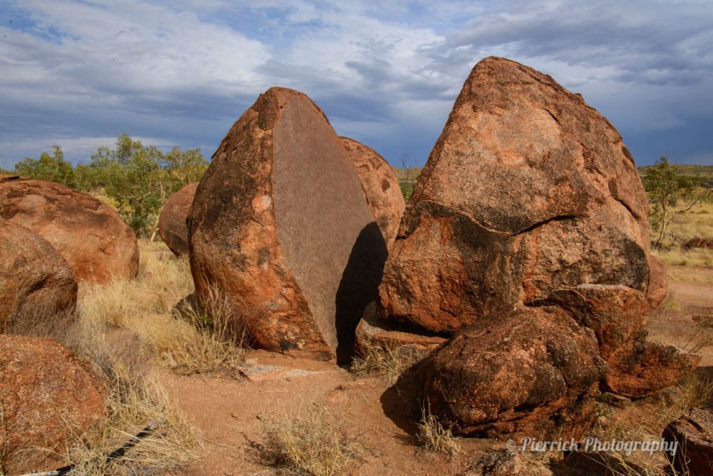 devils-marbles-12