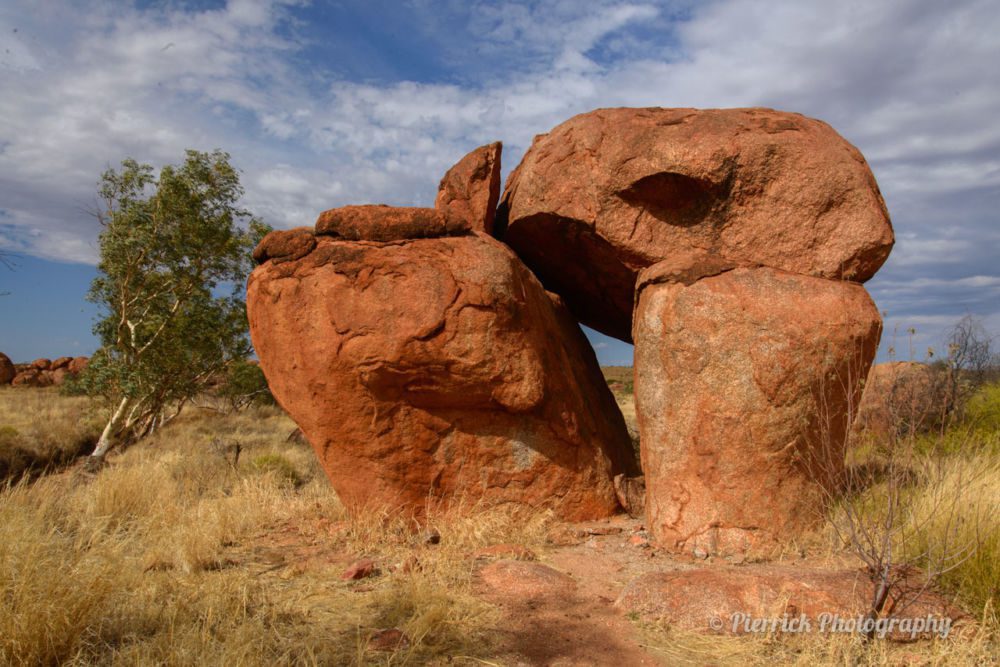 devils-marbles-14