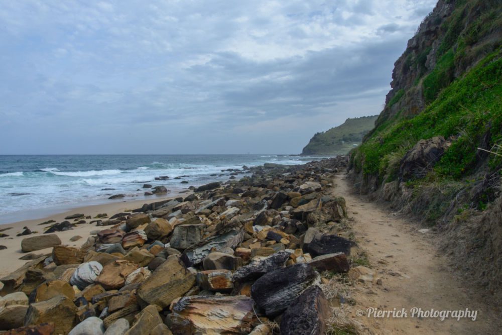 royal-national-park-garie-beach-01