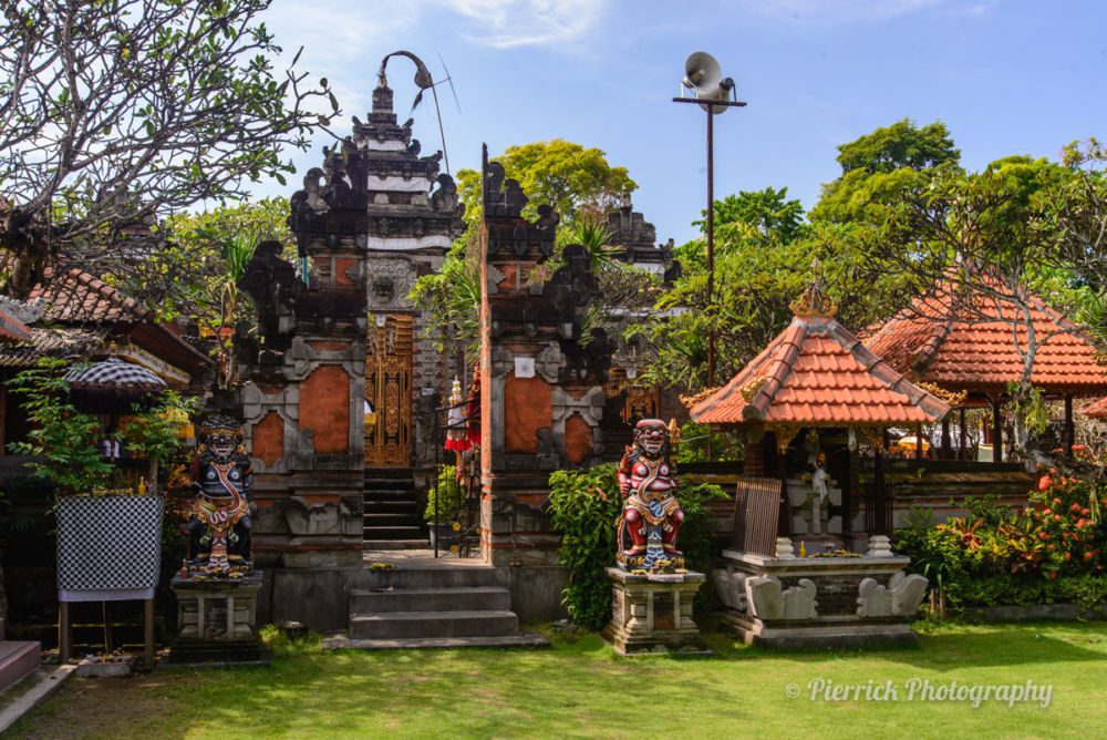 Temple Bouddhiste à Denpasar