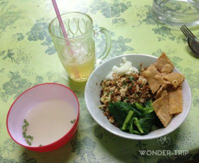 cuisine-indonesie-es-jeruk Cuisine indonésienne - Spécialité locale - Boisson - Es jeruk