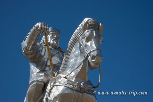 Expedition-Cheval-Statue-Chinggis-Khaan-09