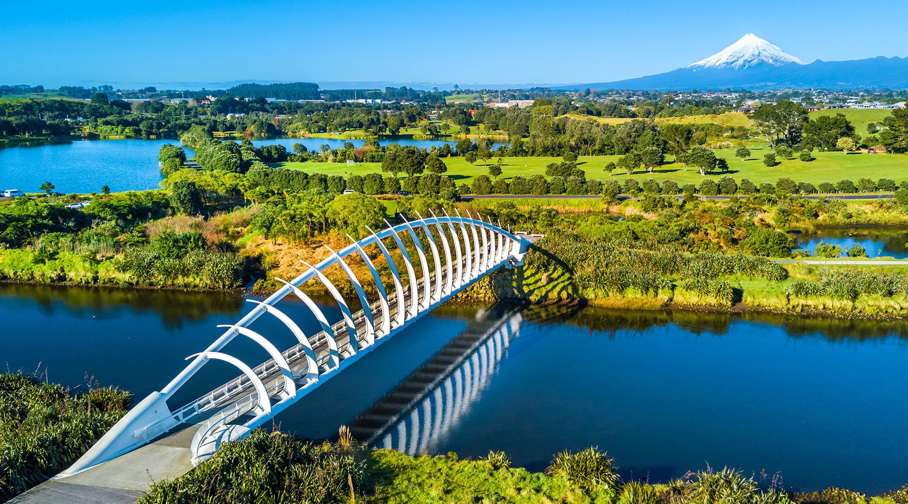 Te Rewa Rewa Bridge - New Plymouth