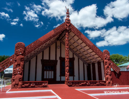 Village Maori de Rotorua : Ohinemutu et les sources chaudes de Kerosene creek
