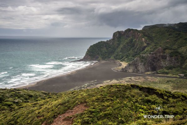 Karekare-beach-06