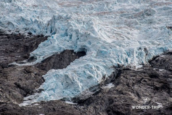 Aspiring-national-park-Rob-roy-glacier-04