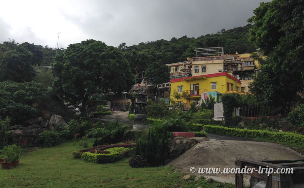 Acces-Pied-Tian-Tan-Buddha-Hong-Kong-01