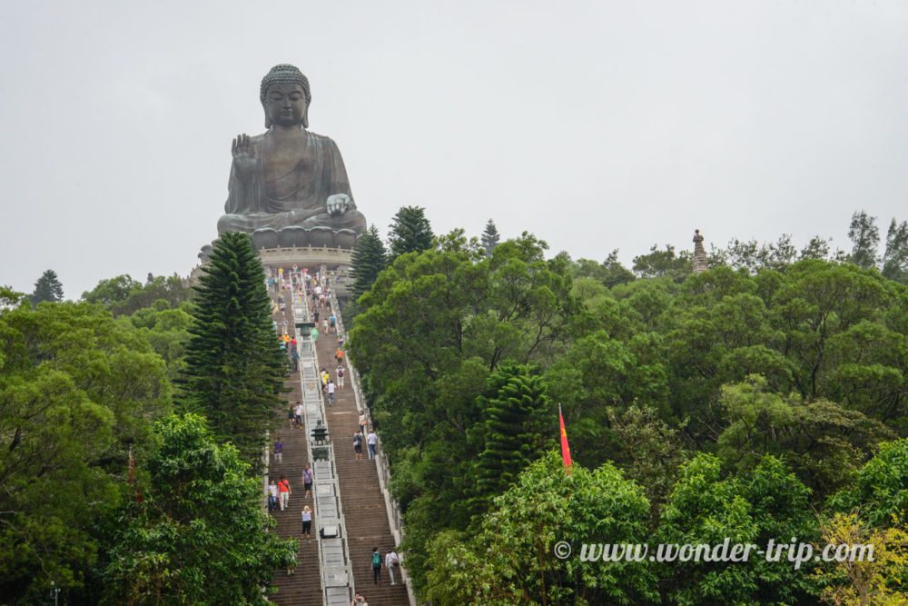 Tian-Tan-Buddha-Hong-Kong-06