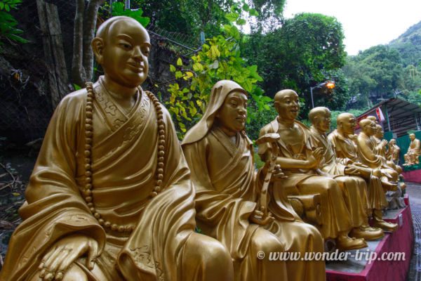 Monastere-10000-Bouddhas-Hong-kong-02