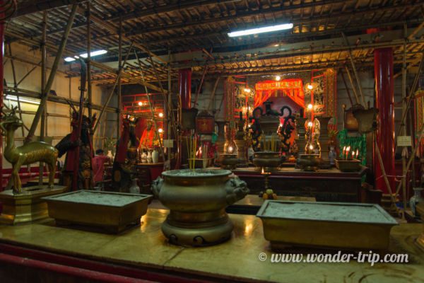 Hong-kong-Temple-Man-Mo-08
